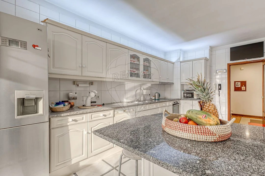 Apartamento T3 para Venda em Canelas Foto 13