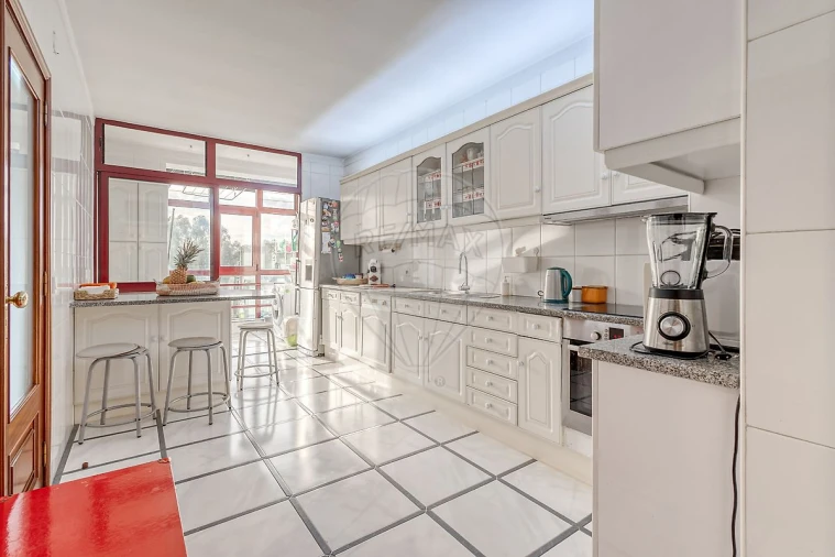 Apartamento T3 para Venda em Canelas Foto 10