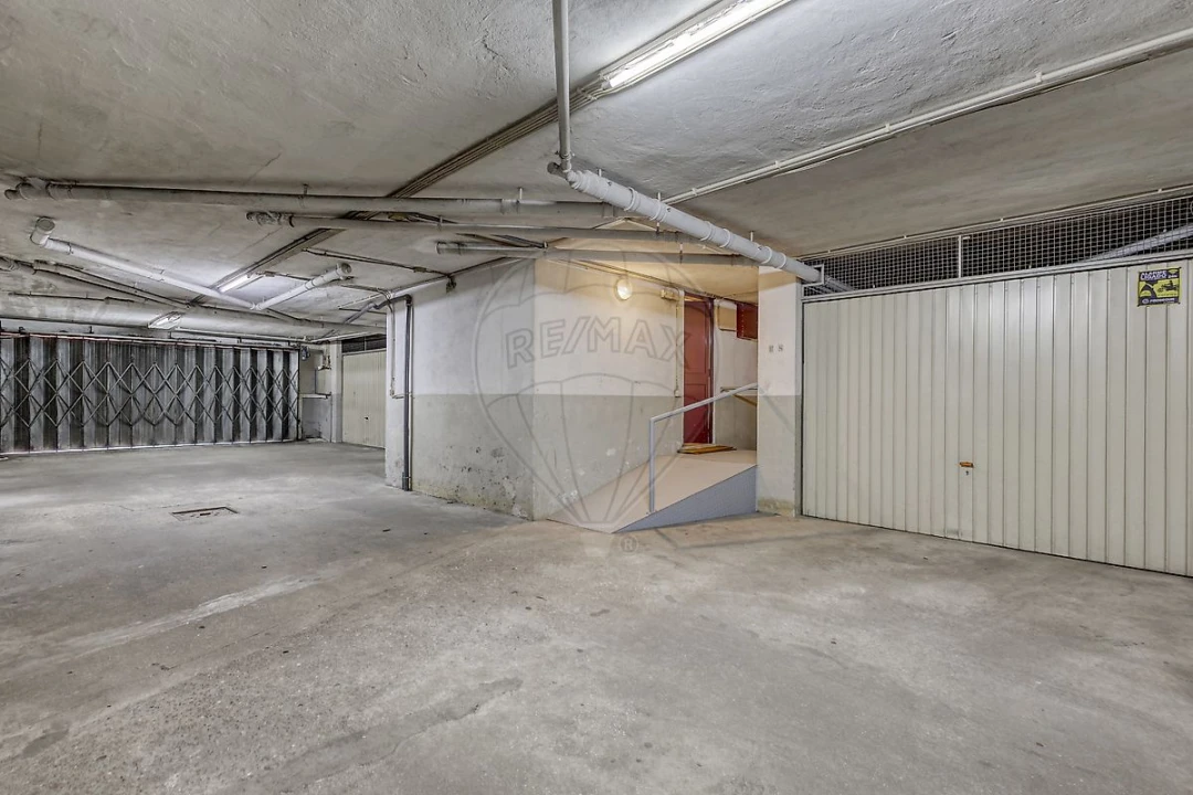 Apartamento T3 para Venda em Canelas Foto 31