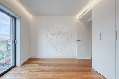 Apartamento T1 para Arrendamento em Ramalde