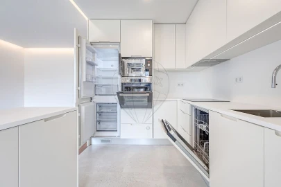 Apartamento T1 para Arrendamento em Ramalde