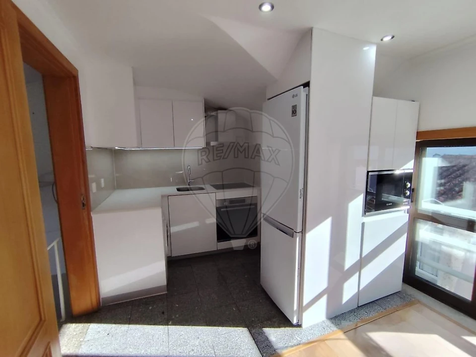 Apartamento T1 para Arrendamento em Covilhã e Canhoso Foto 1