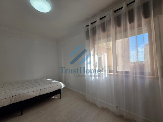 Apartamento T2 para Venda em Cacém e São Marcos Foto 16