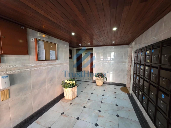 Apartamento T2 para Venda em Cacém e São Marcos Foto 20