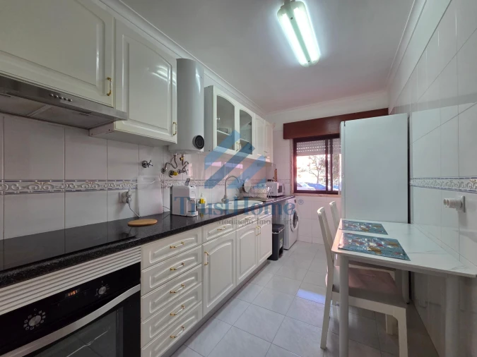 Apartamento T2 para Venda em Cacém e São Marcos Foto 6