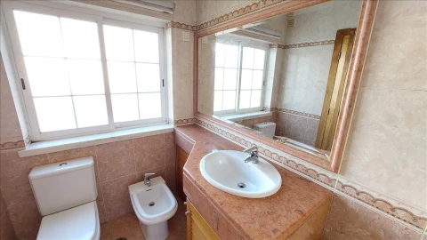 Apartamento T3 para Venda em Agualva e Mira-Sintra