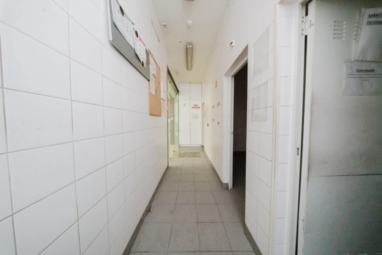 Negócio para Venda em São Domingos de Rana Foto 12