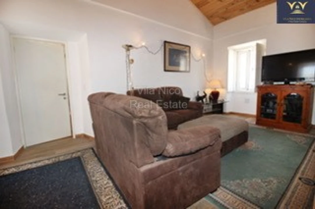 Moradia T2 para Venda em Estômbar e Parchal Foto 5