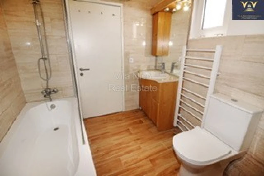 Moradia T2 para Venda em Estômbar e Parchal Foto 16