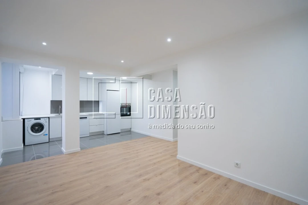 Apartamento T3 para Venda em Águas Livres Foto 9