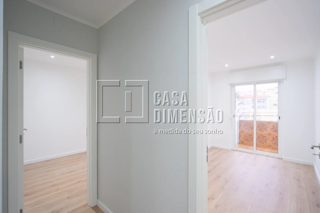 Apartamento T3 para Venda em Águas Livres Foto 18