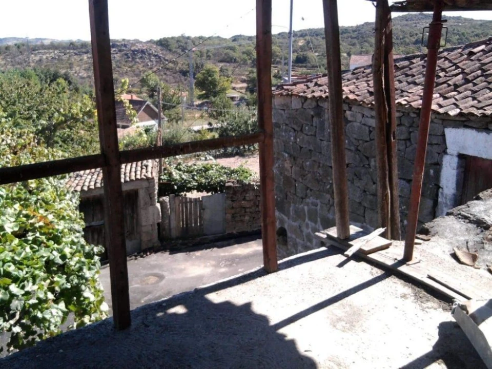 Moradia T3 para Venda em Tinhela e Alvarelhos Foto 5