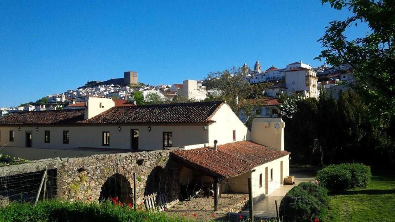 Quinta T4 para Venda em São João Baptista Foto 3
