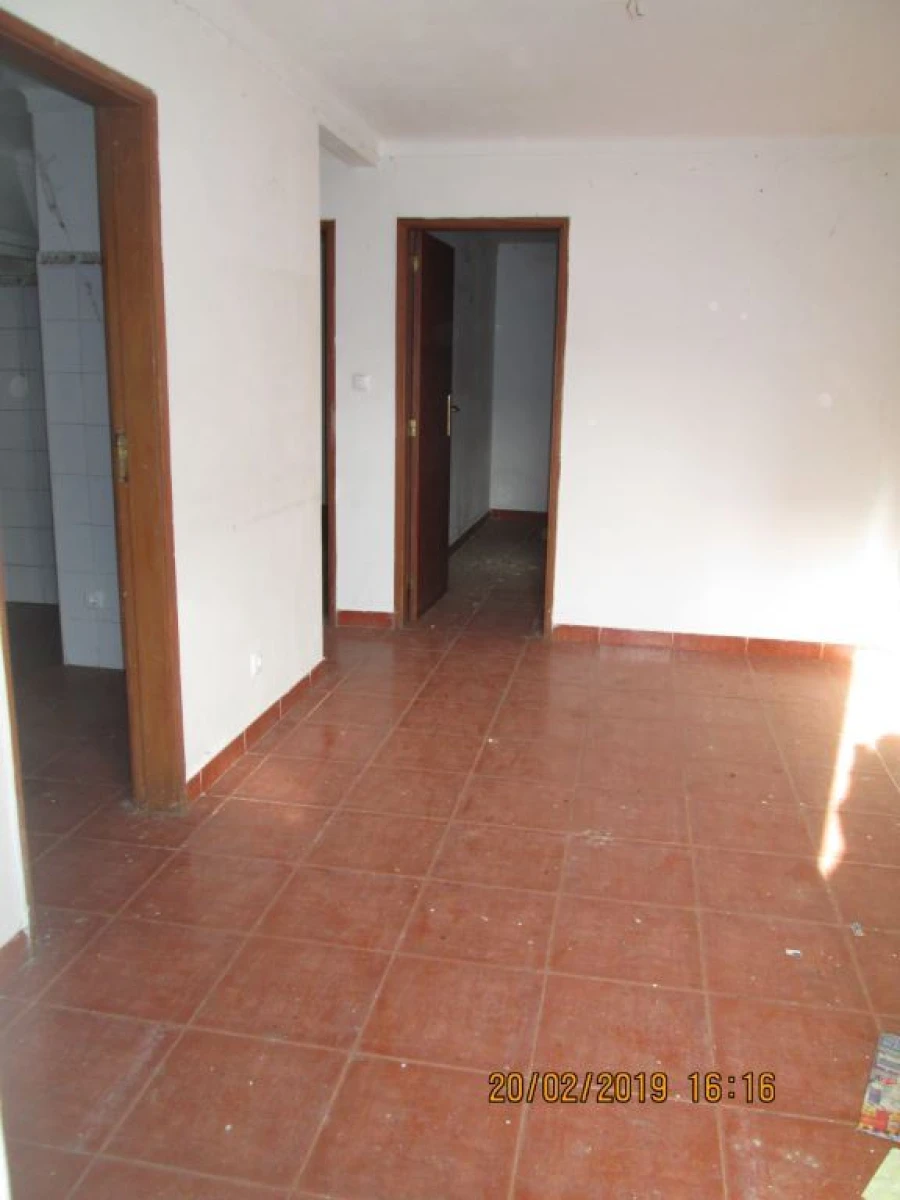 Moradia T2 para Venda em Caia, São Pedro e Alcáçova Foto 3