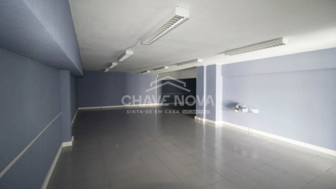 Loja para Venda em Custóias, Leça do Balio e Guifões Foto 4