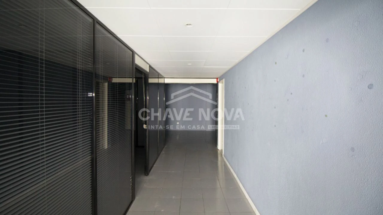 Loja para Venda em Custóias, Leça do Balio e Guifões Foto 18