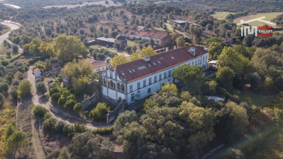 Quinta T6 para Venda em Além da Ribeira e Pedreira Foto 18