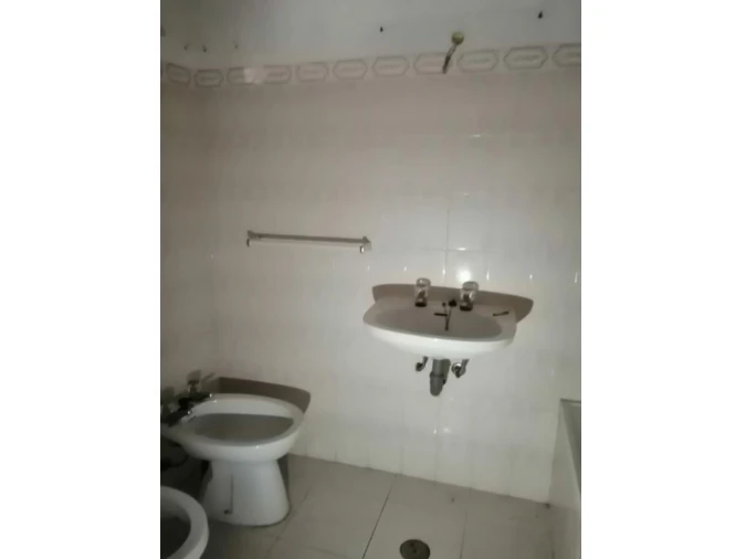 Moradia T1 para Venda em Santa Maria da Devesa Foto 9