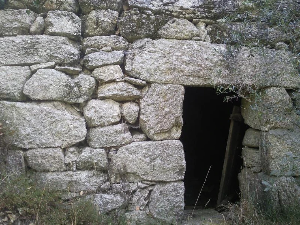 Terreno Misto para Venda em Louredo Foto 8