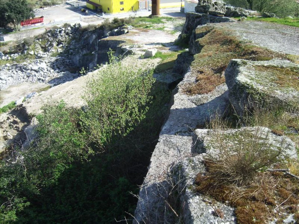 Terreno P/ Prédio para Venda em Povoa de Lanhoso (N. Senhora do Amparo) Foto 10