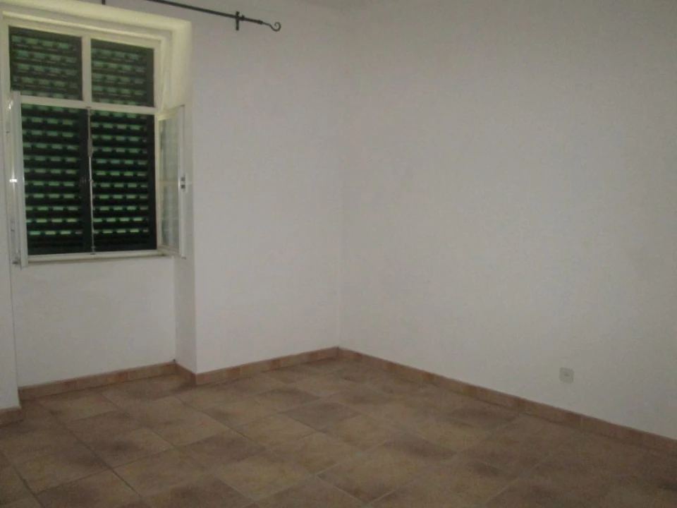 Moradia T4 para Venda em Assunção, Ajuda, Salvador e Santo Ildefonso Foto 13