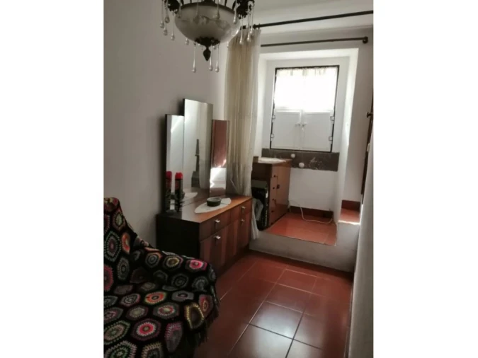 Moradia T1 para Venda em Santa Maria da Devesa Foto 9