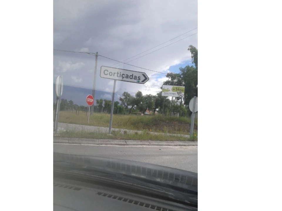 Moradia T3 para Venda em Cabrela Foto 6