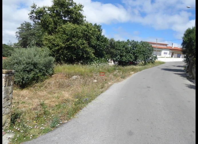 Terreno Misto para Venda em Atouguia Foto 4