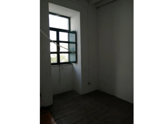 Moradia T1 para Venda em Espírito Santo, Nossa Senhora da Graça e São Simão Foto 10