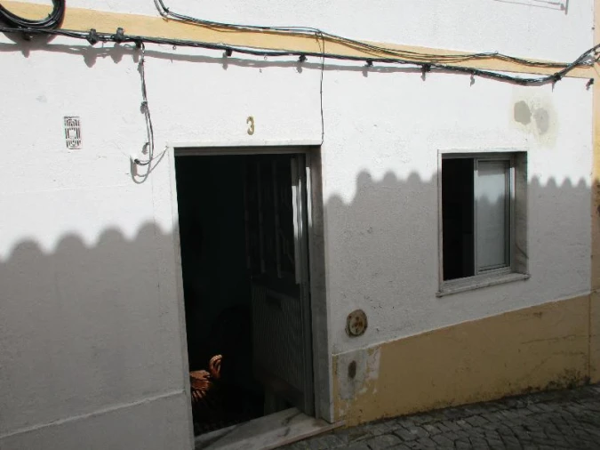 Moradia T2 para Venda em Sé e São Lourenço