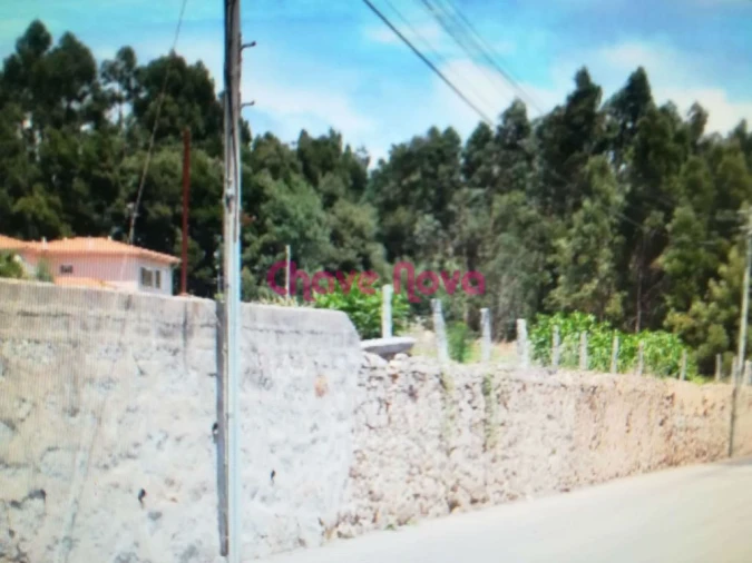 Terreno para Venda em Arcozelo Foto 1