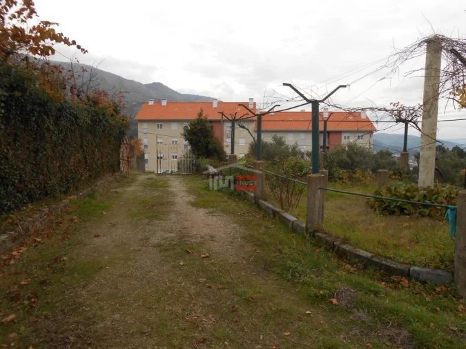 Moradia T4 para Venda em Covilhã e Canhoso Foto 30