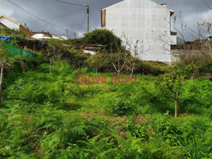 Terreno para Venda em Arcozelo Foto 2