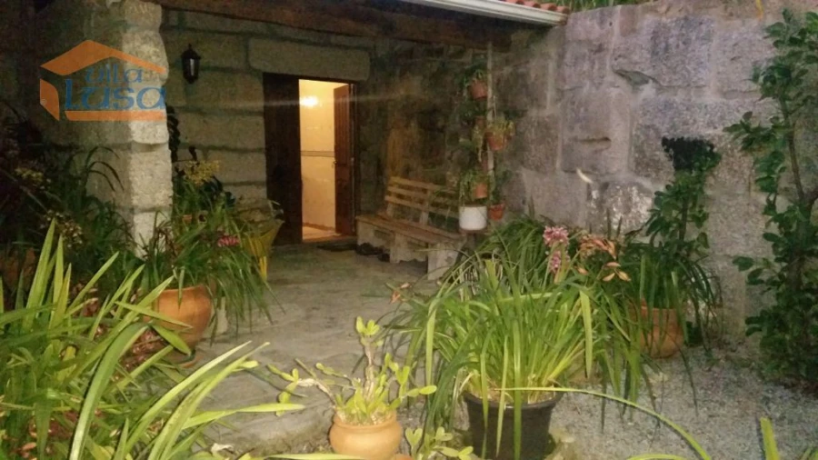 Moradia T6 para Venda em Resende Foto 15