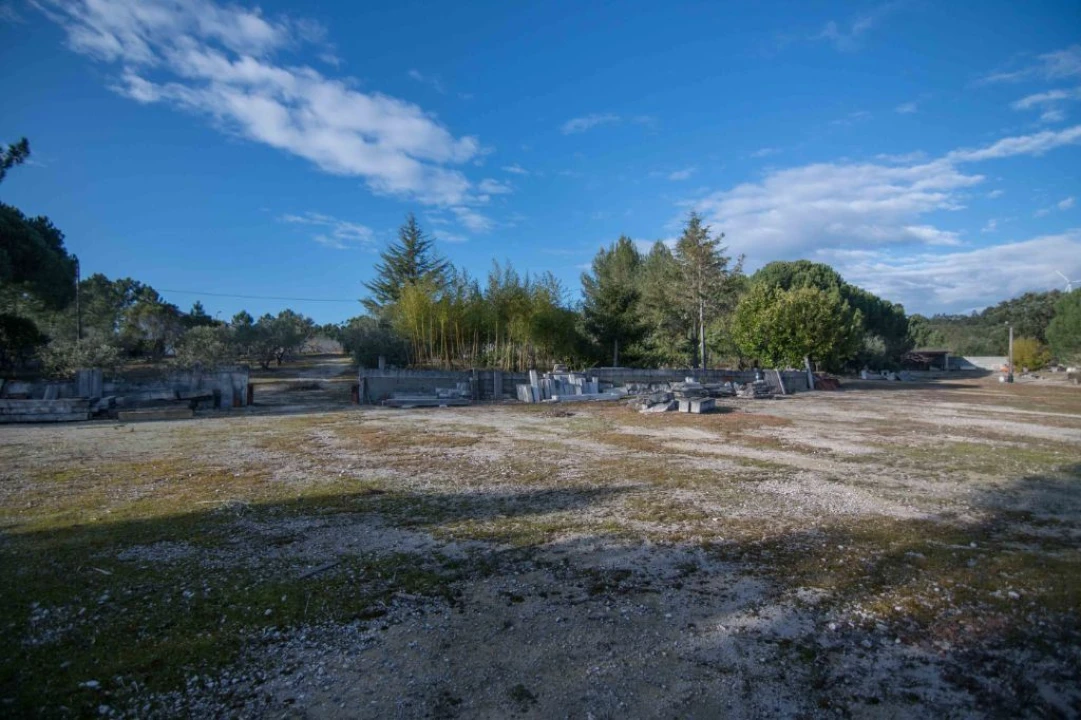 Terreno Misto para Venda em Mira de Aire Foto 24