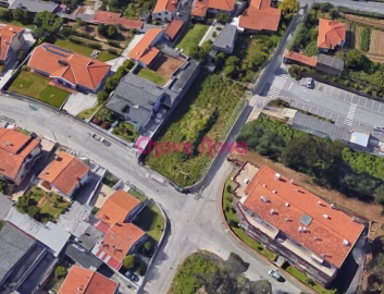 Terreno para Venda em Arcozelo