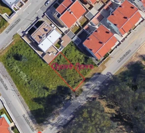 Terreno para Venda em São João de Ver