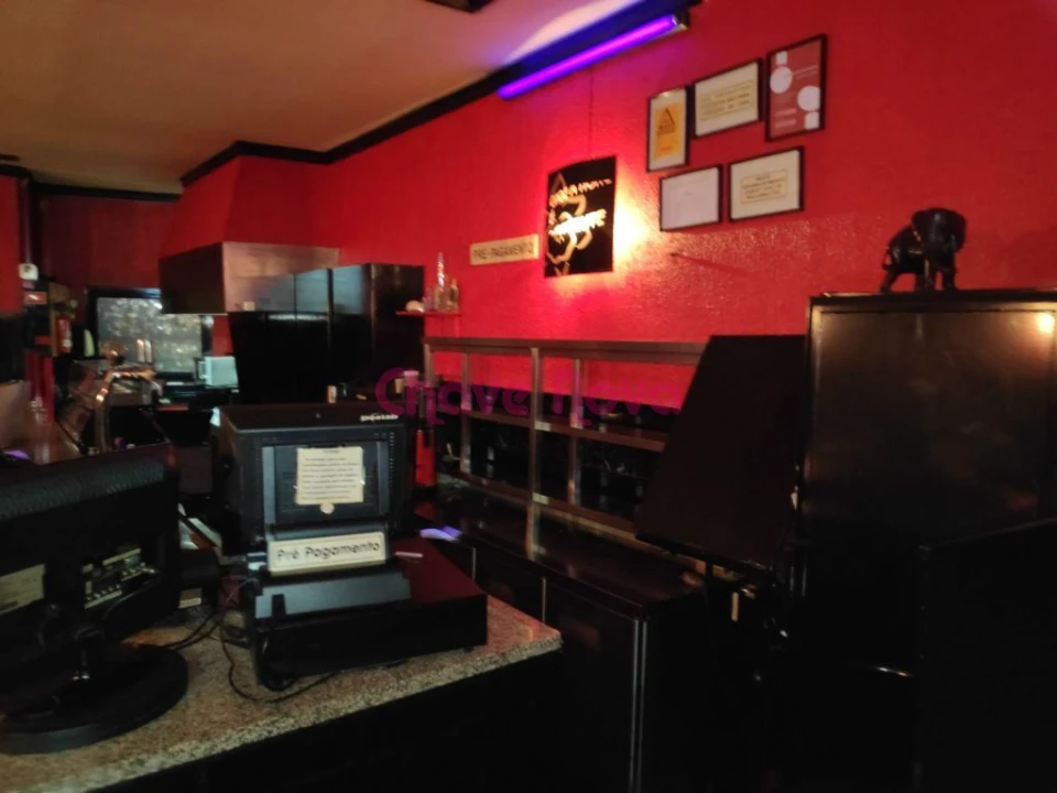 Loja para Trespasse em Campanhã Foto 4