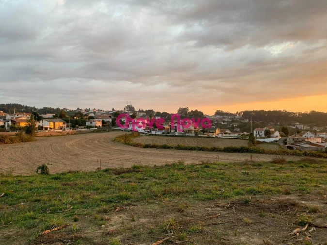 Terreno para Venda em Argoncilhe Foto 9
