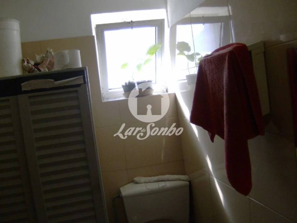 Loja para Trespasse em Santo Antonio dos Olivais Foto 11