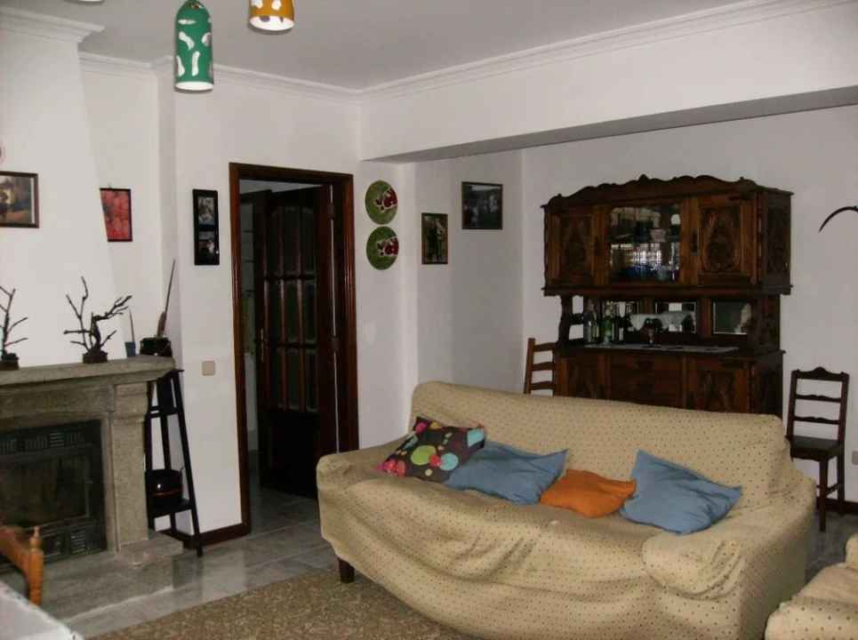 Apartamento T2 para Venda em Montalegre e Padroso Foto 10