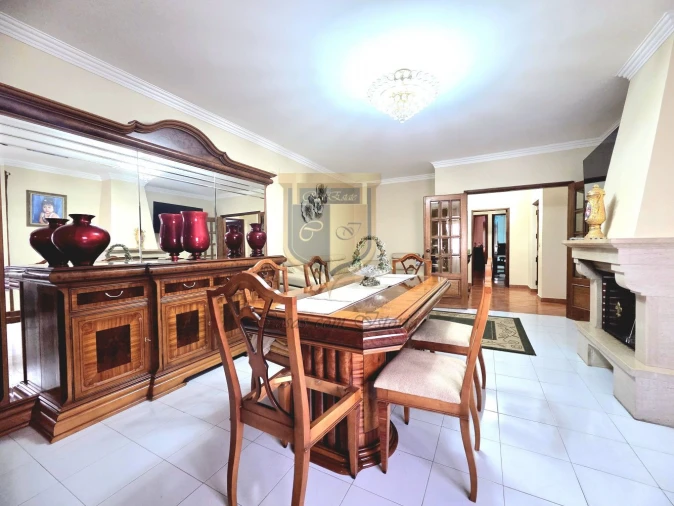 Apartamento T2 para Venda em Santa Maria, São Pedro e Matacães Foto 6