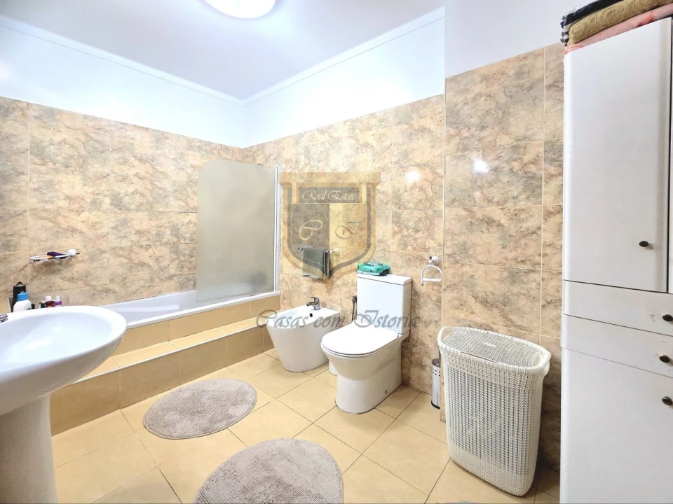 Apartamento T2 para Venda em Santa Maria, São Pedro e Matacães Foto 9