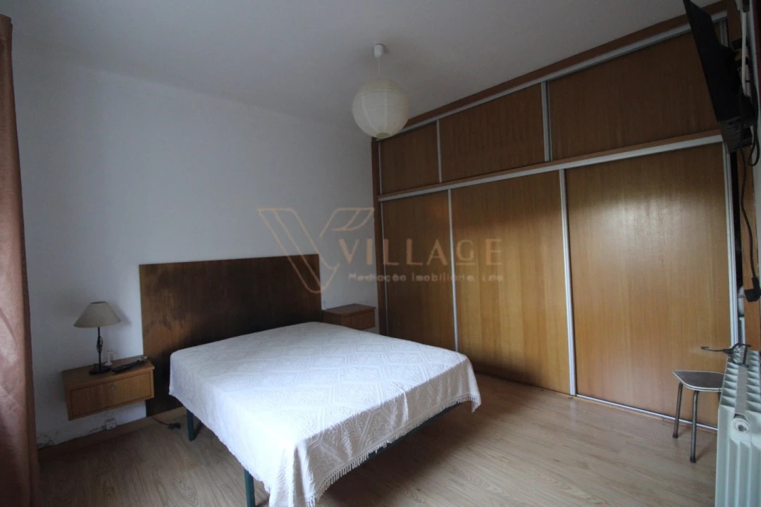 Moradia T4 para Venda em Covas Foto 5