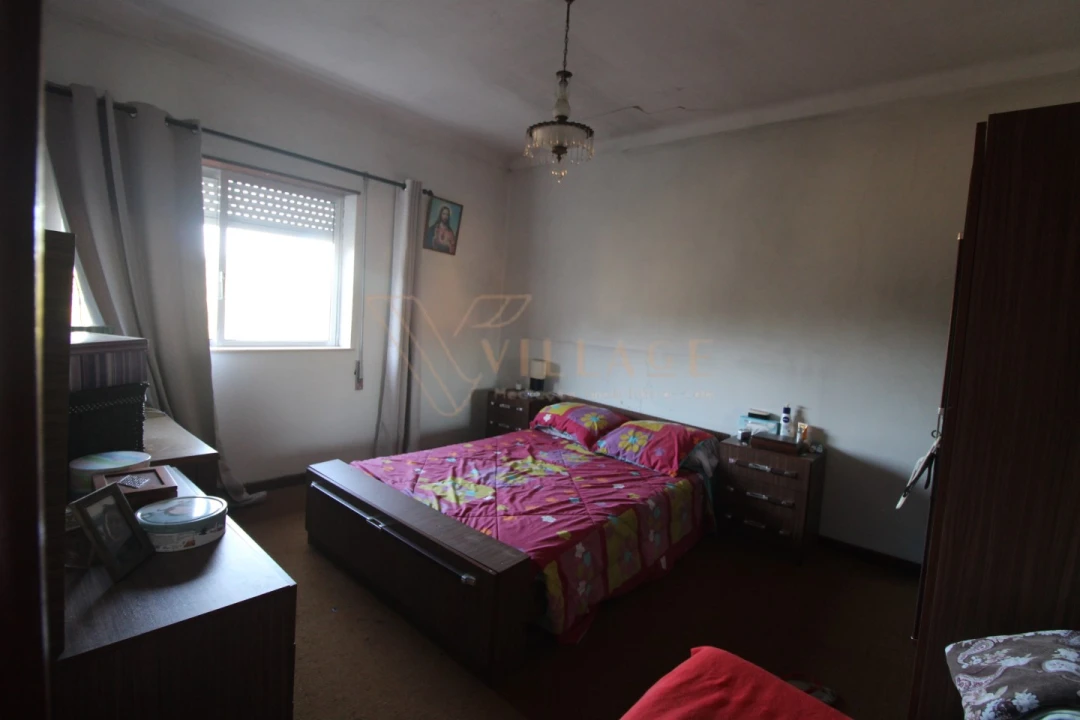 Moradia T4 para Venda em Covas Foto 7