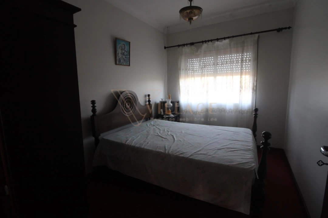 Moradia T4 para Venda em Covas Foto 10