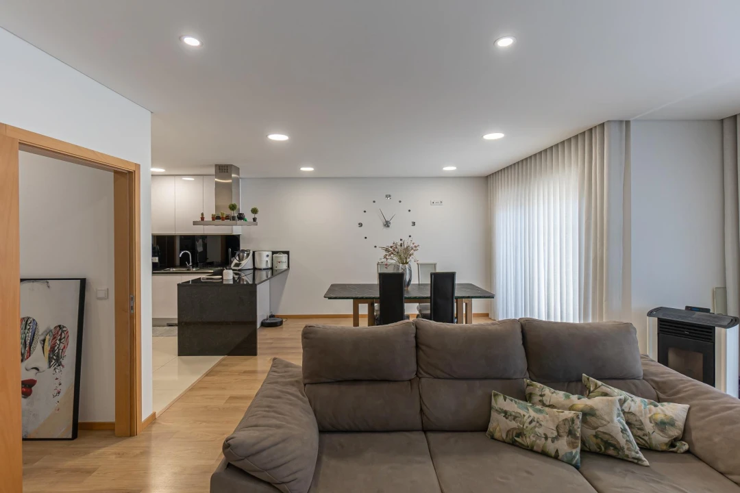 Moradia T3 para Venda em Macieira Foto 30