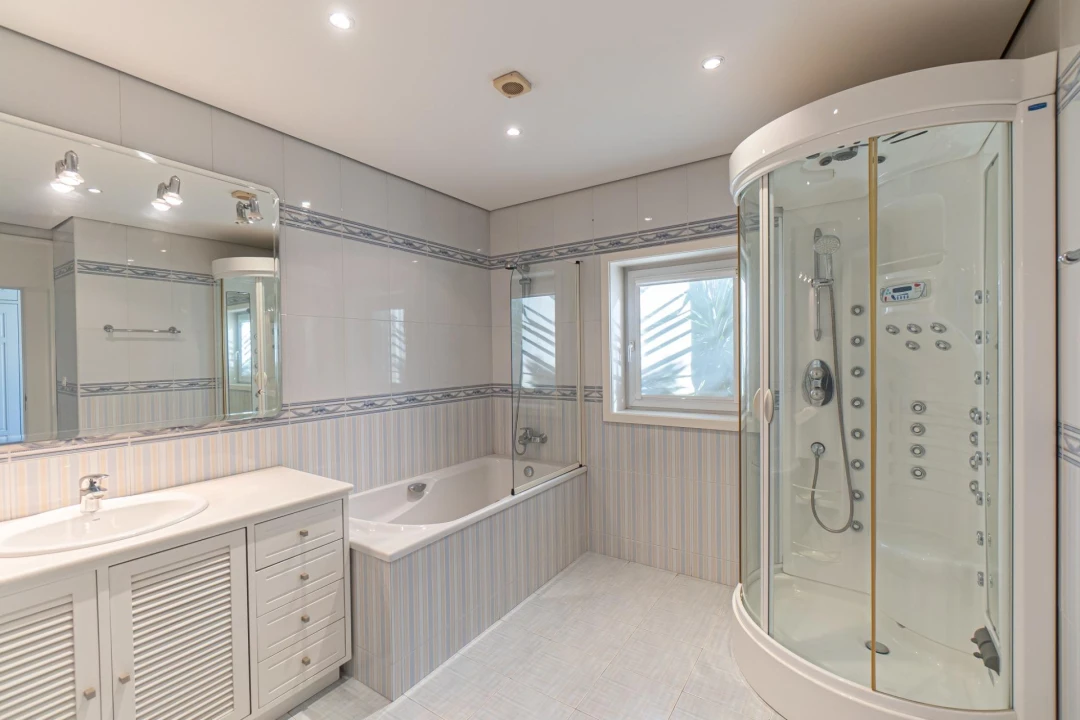 Moradia T6 para Venda em Gondomar (São Cosme), Valbom e Jovim Foto 38