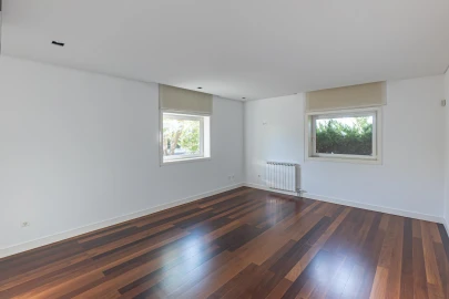 Moradia T6 para Venda em Gondomar (São Cosme), Valbom e Jovim