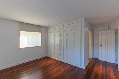 Moradia T6 para Venda em Gondomar (São Cosme), Valbom e Jovim